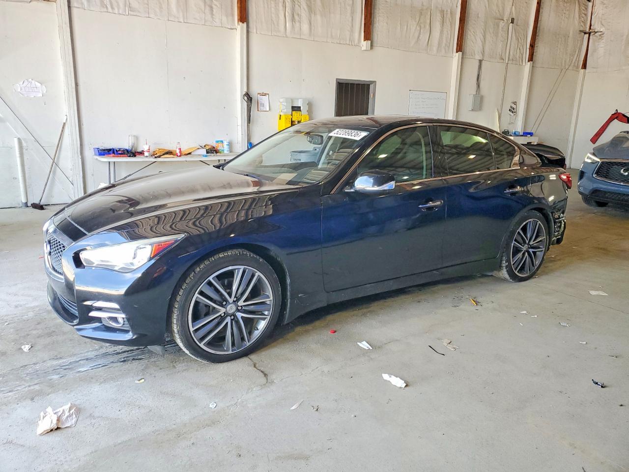 INFINITI Q50 2014 — 2