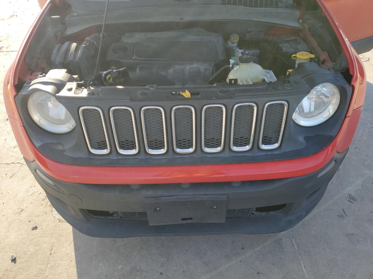 JEEP RENEGADE 2015 — 12