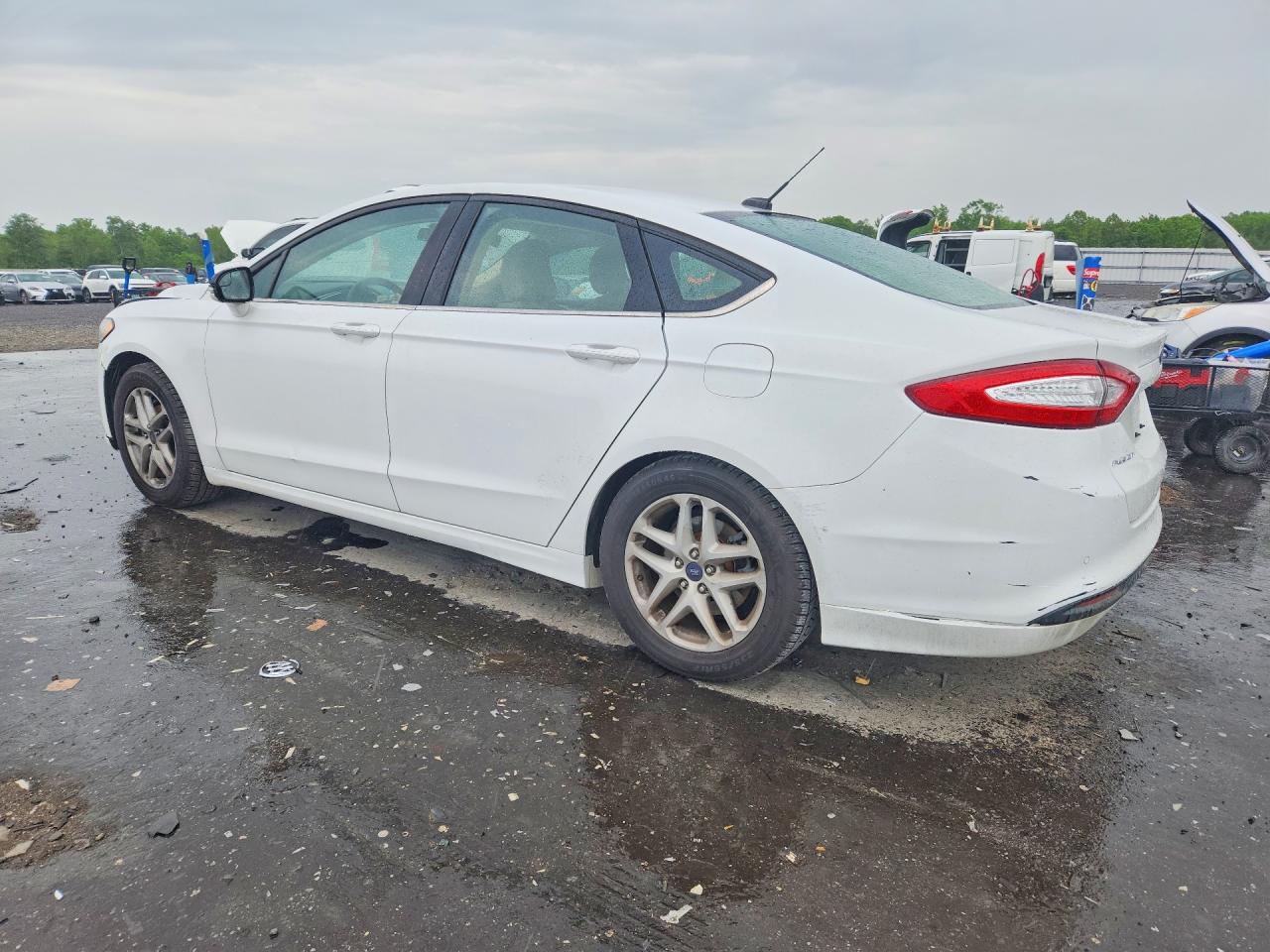 FORD FUSION 2016 — 3