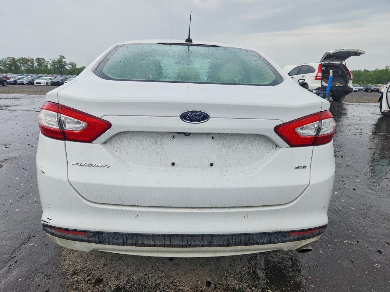 FORD FUSION 2016 — 7
