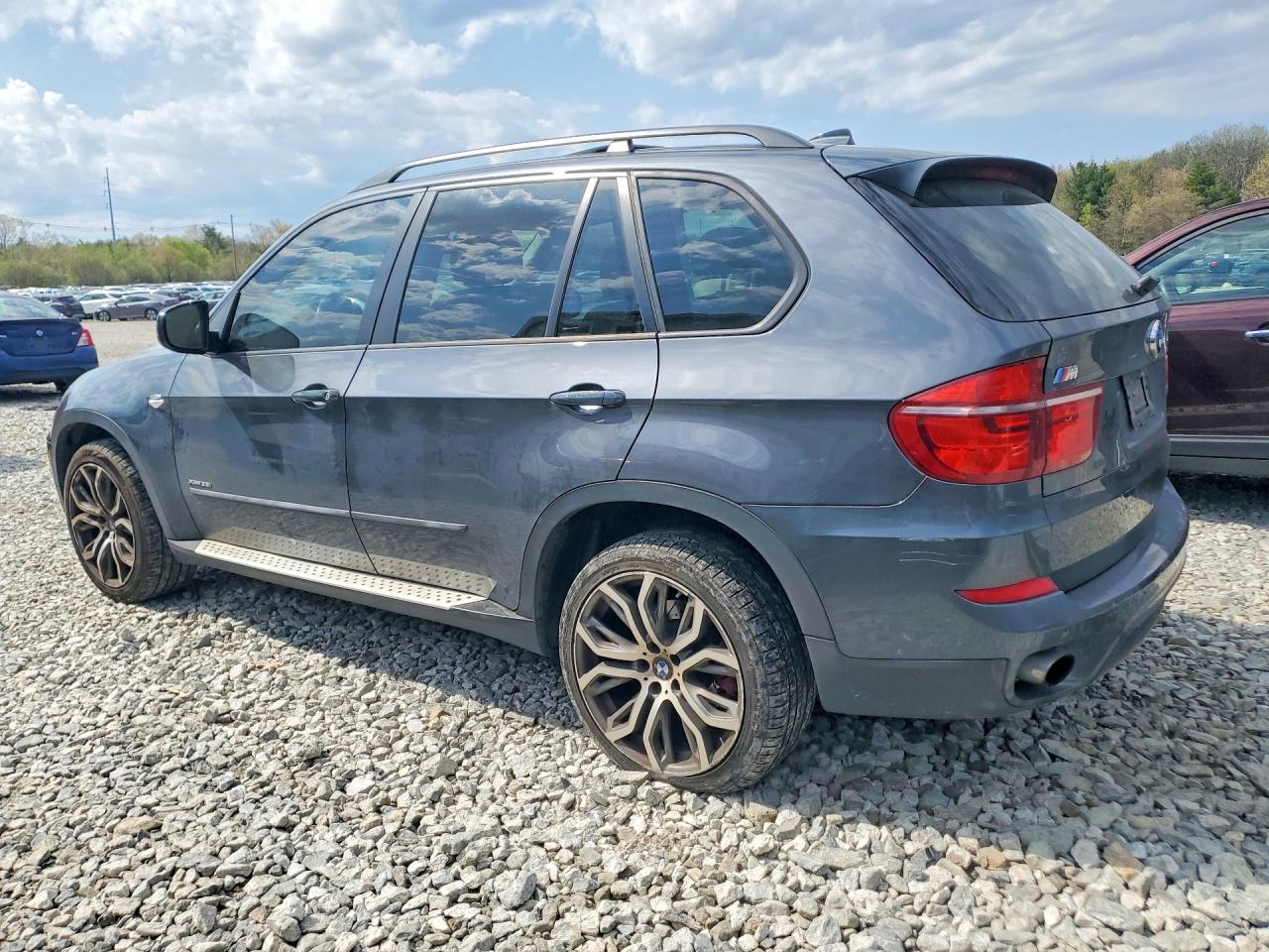 BMW X5 2012 — 3