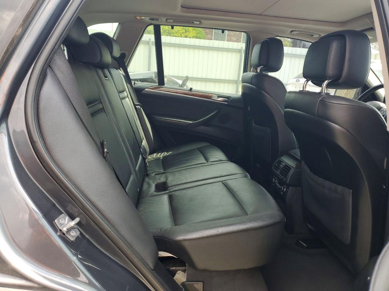 BMW X5 2012 — 12