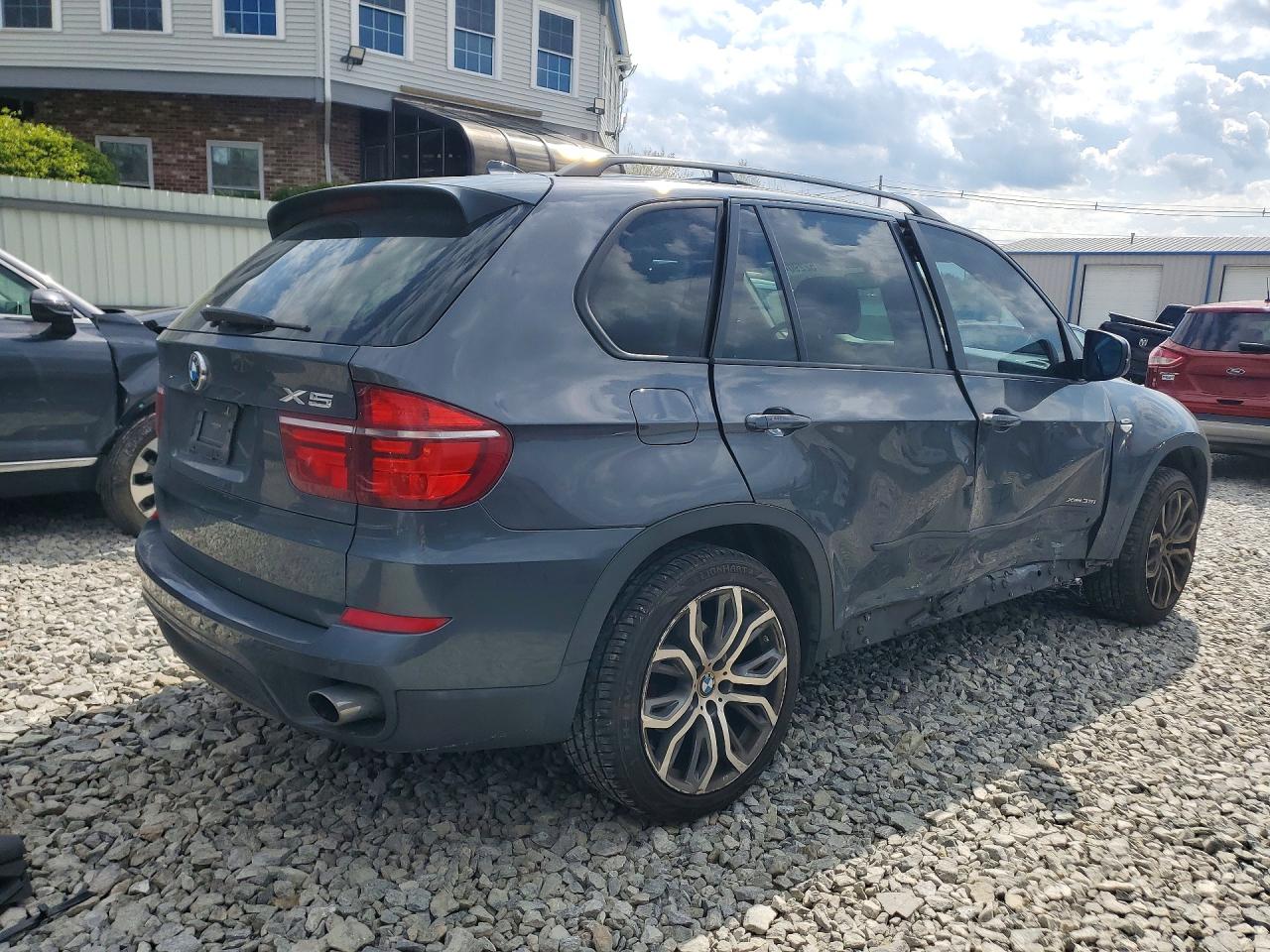 BMW X5 2012 — 4