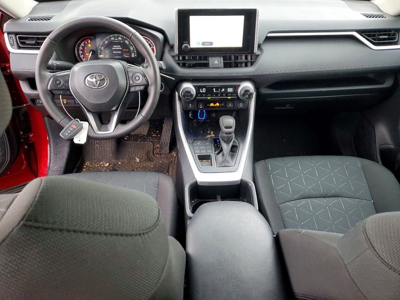 TOYOTA RAV4 2025 — 9
