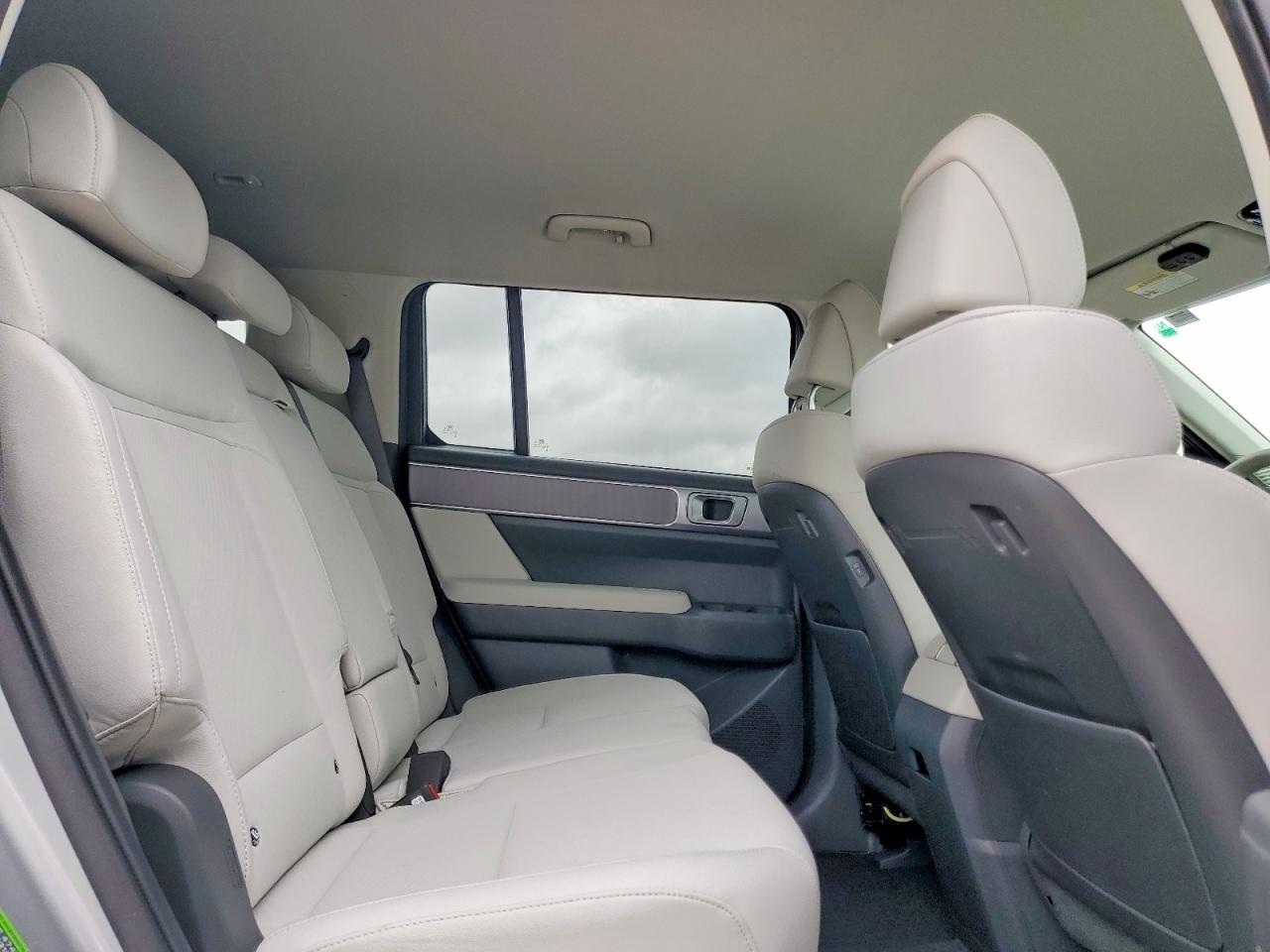 HYUNDAI SANTA FE 2026 — 12