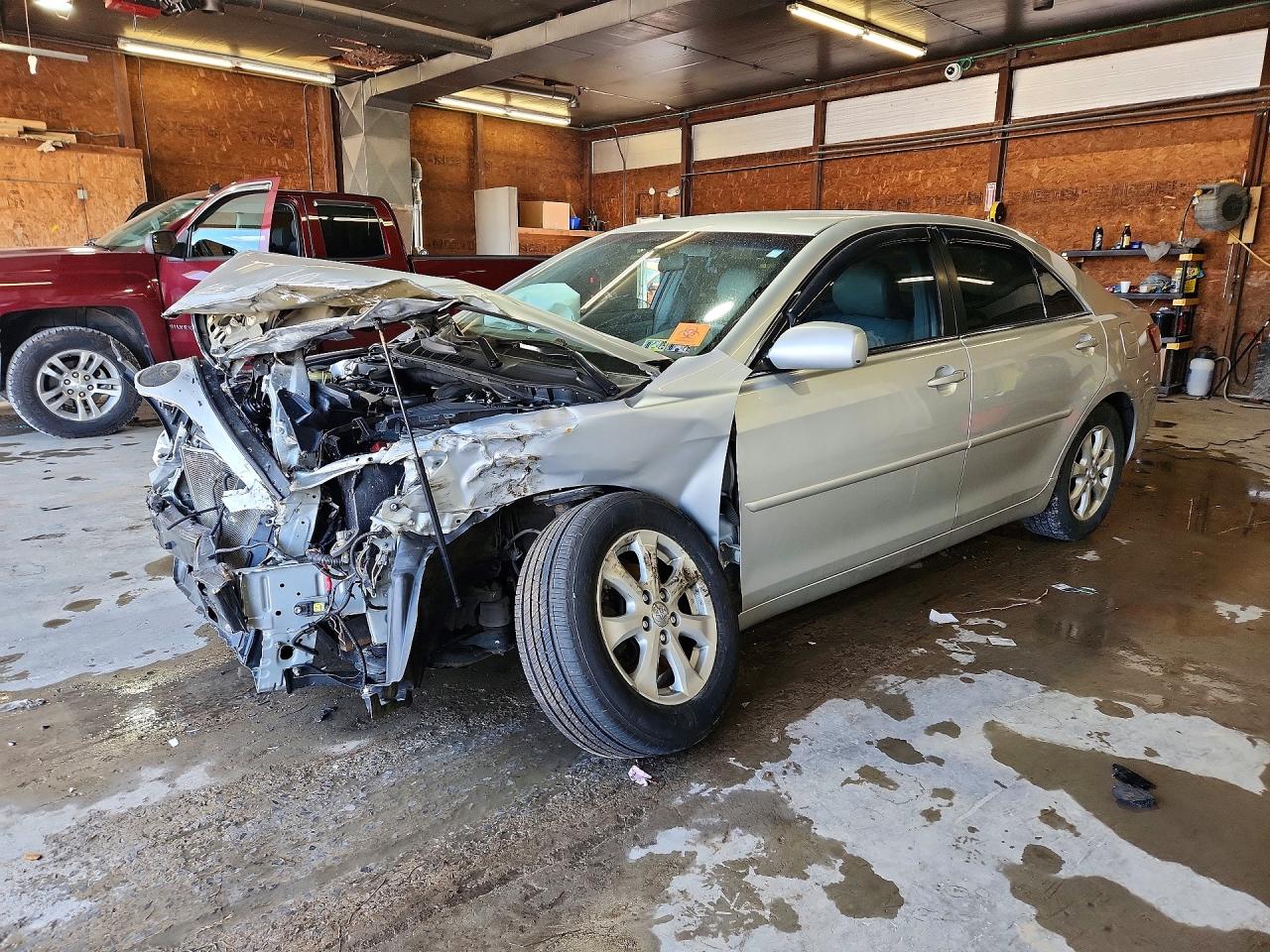 TOYOTA CAMRY 2011 — 2