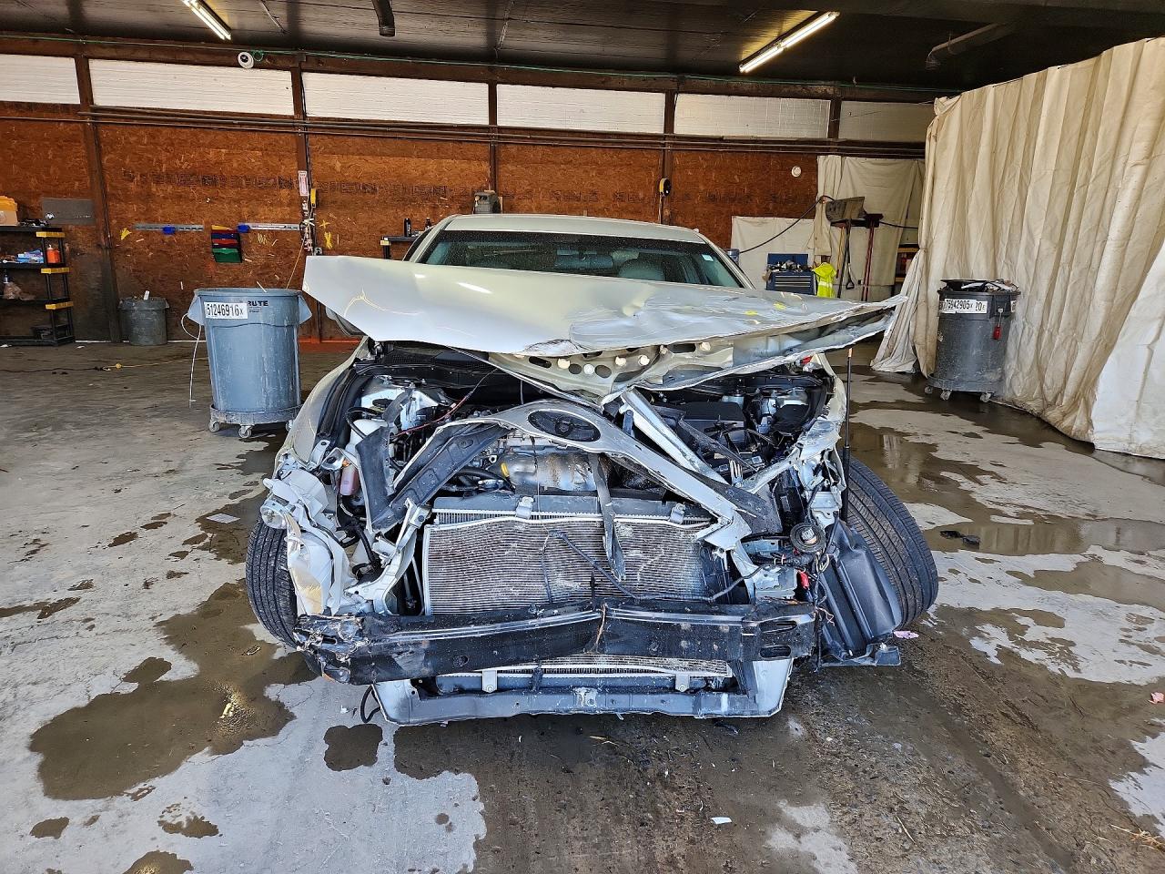 TOYOTA CAMRY 2011 — 6