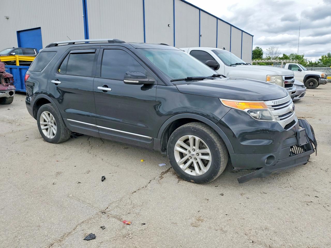 FORD EXPLORER 2013 — 5
