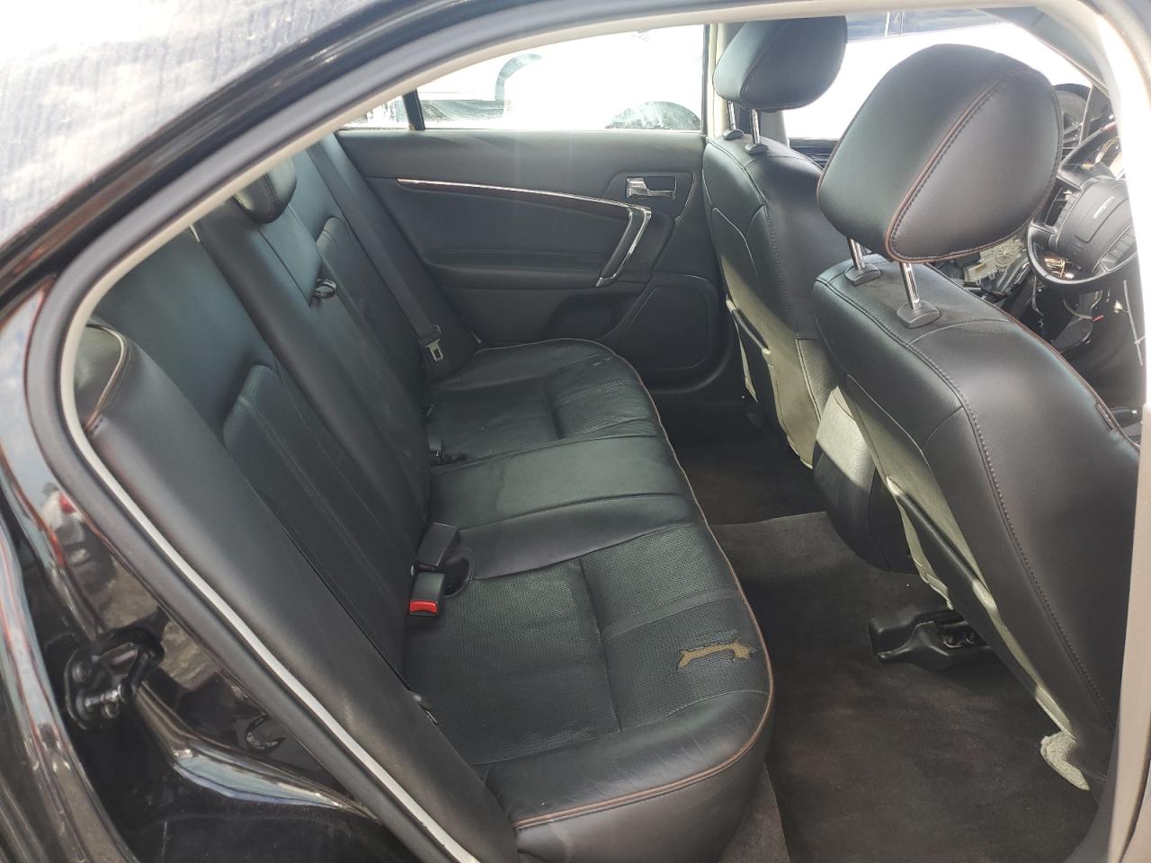 LINCOLN MKZ 2011 — 11