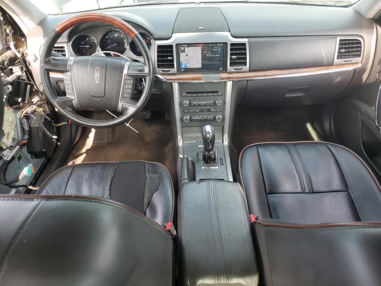 LINCOLN MKZ 2011 — 9
