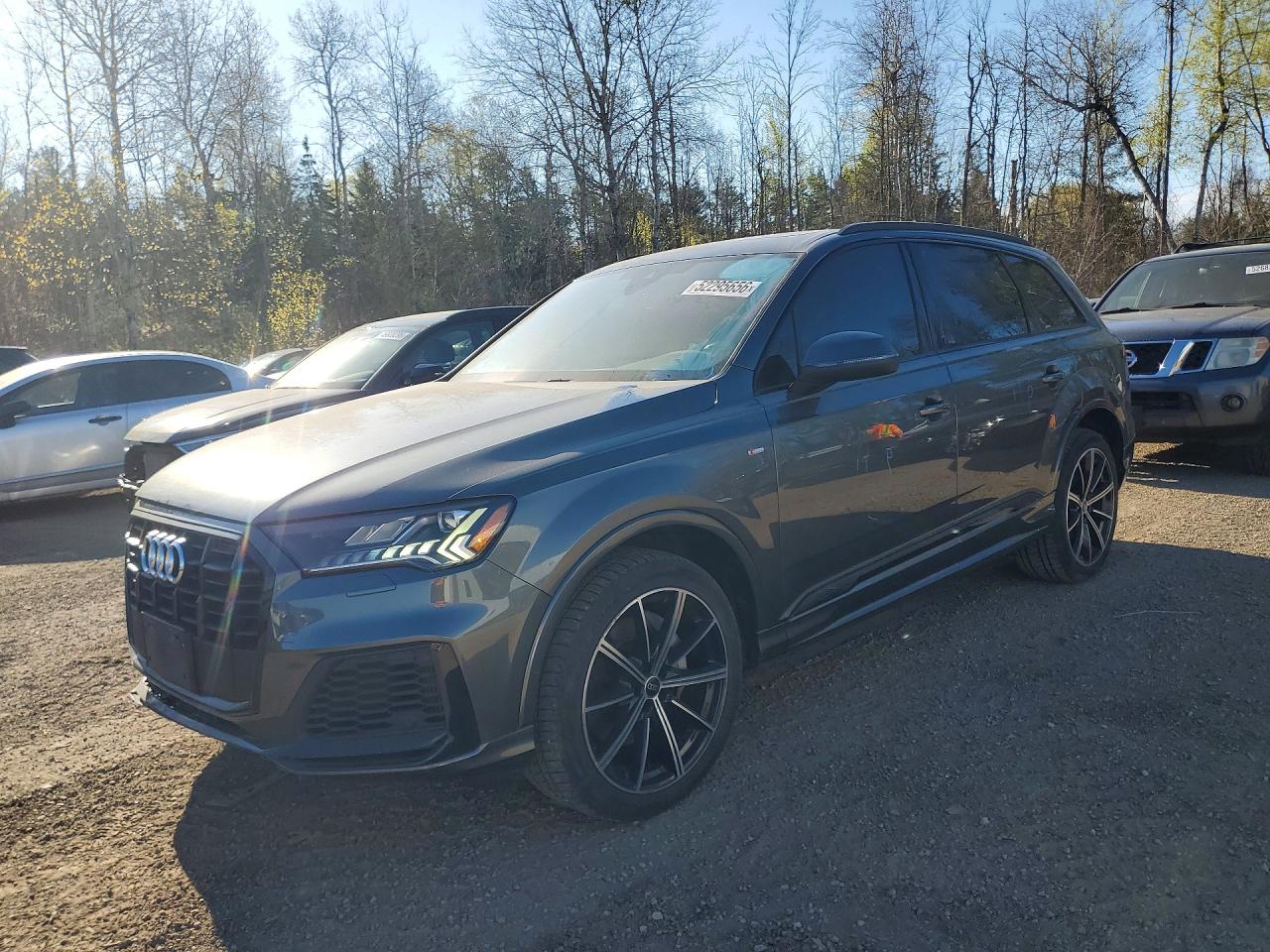 AUDI Q7 2023 — 2