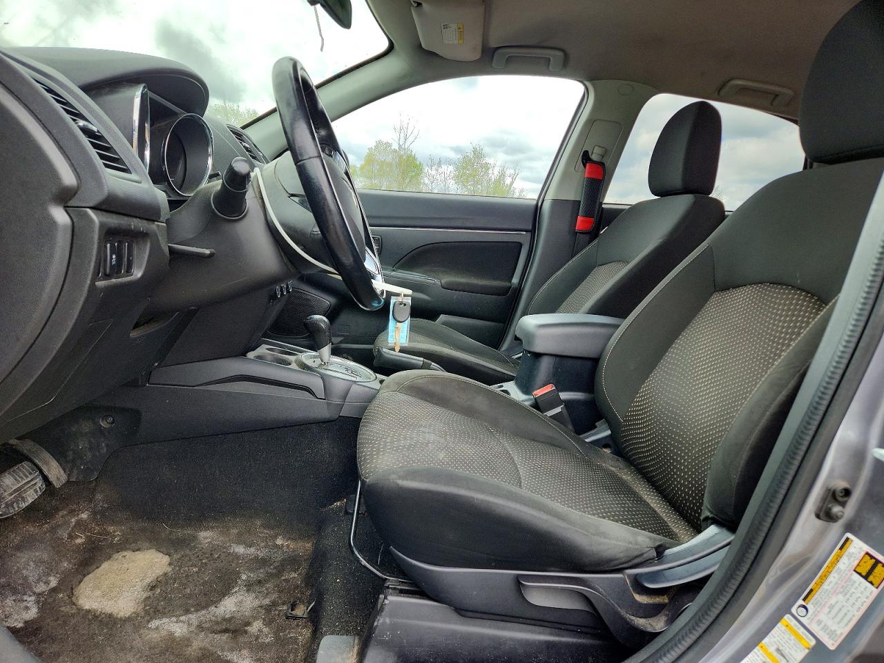 MITSUBISHI OUTLANDER SPORT 2016 — 8