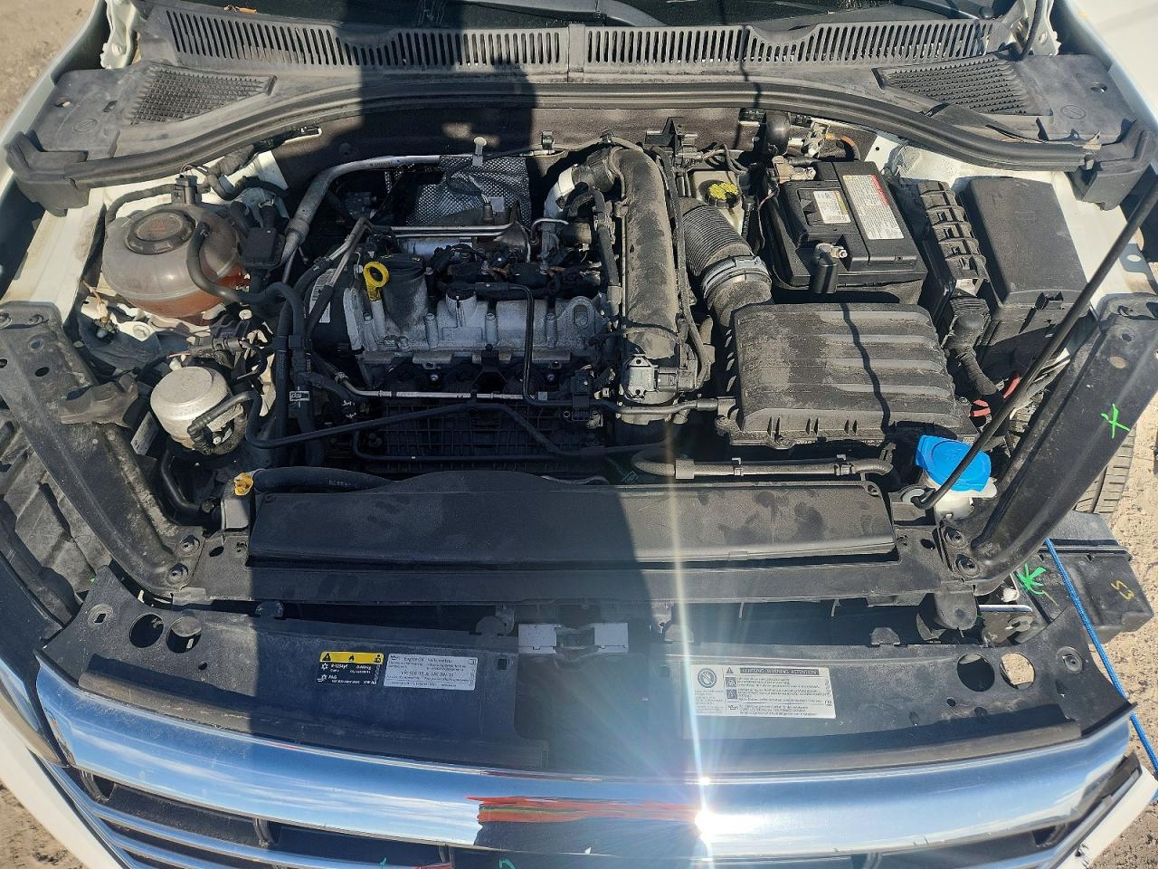 VOLKSWAGEN JETTA 2019 — 12