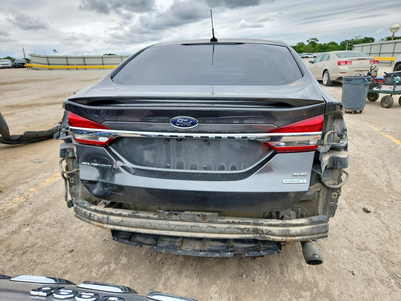 FORD FUSION 2017 — 7