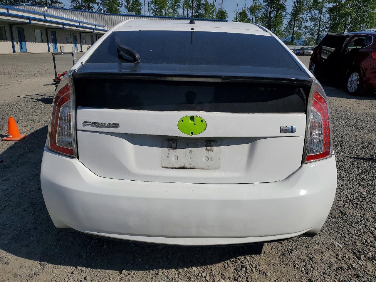 TOYOTA PRIUS 2012 — 7
