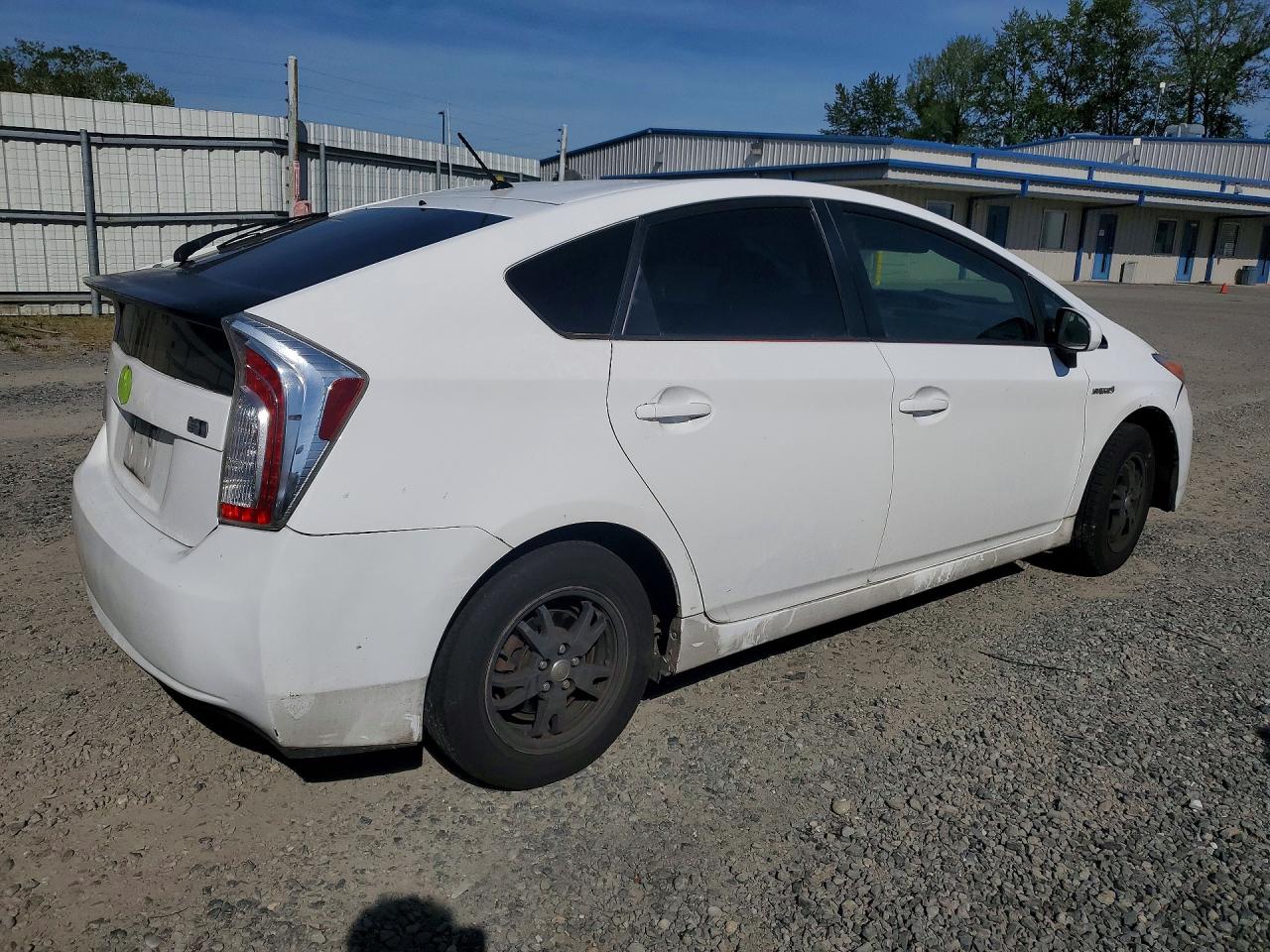 TOYOTA PRIUS 2012 — 4