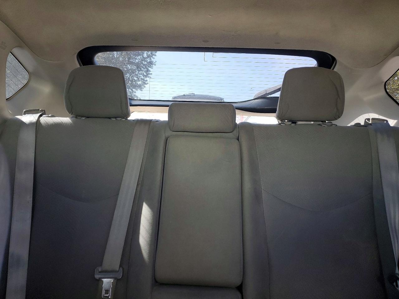 TOYOTA PRIUS 2012 — 11