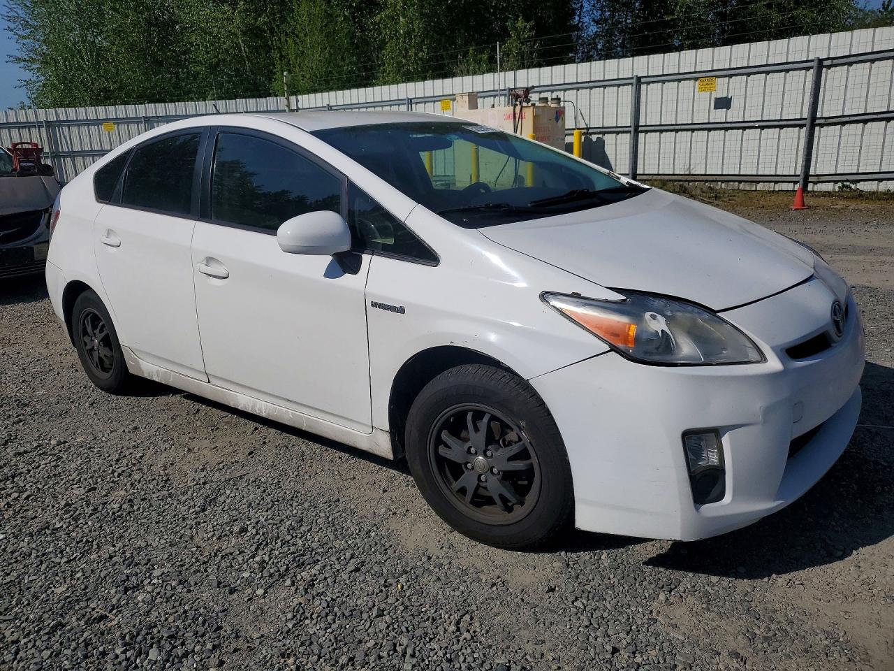 TOYOTA PRIUS 2012 — 5