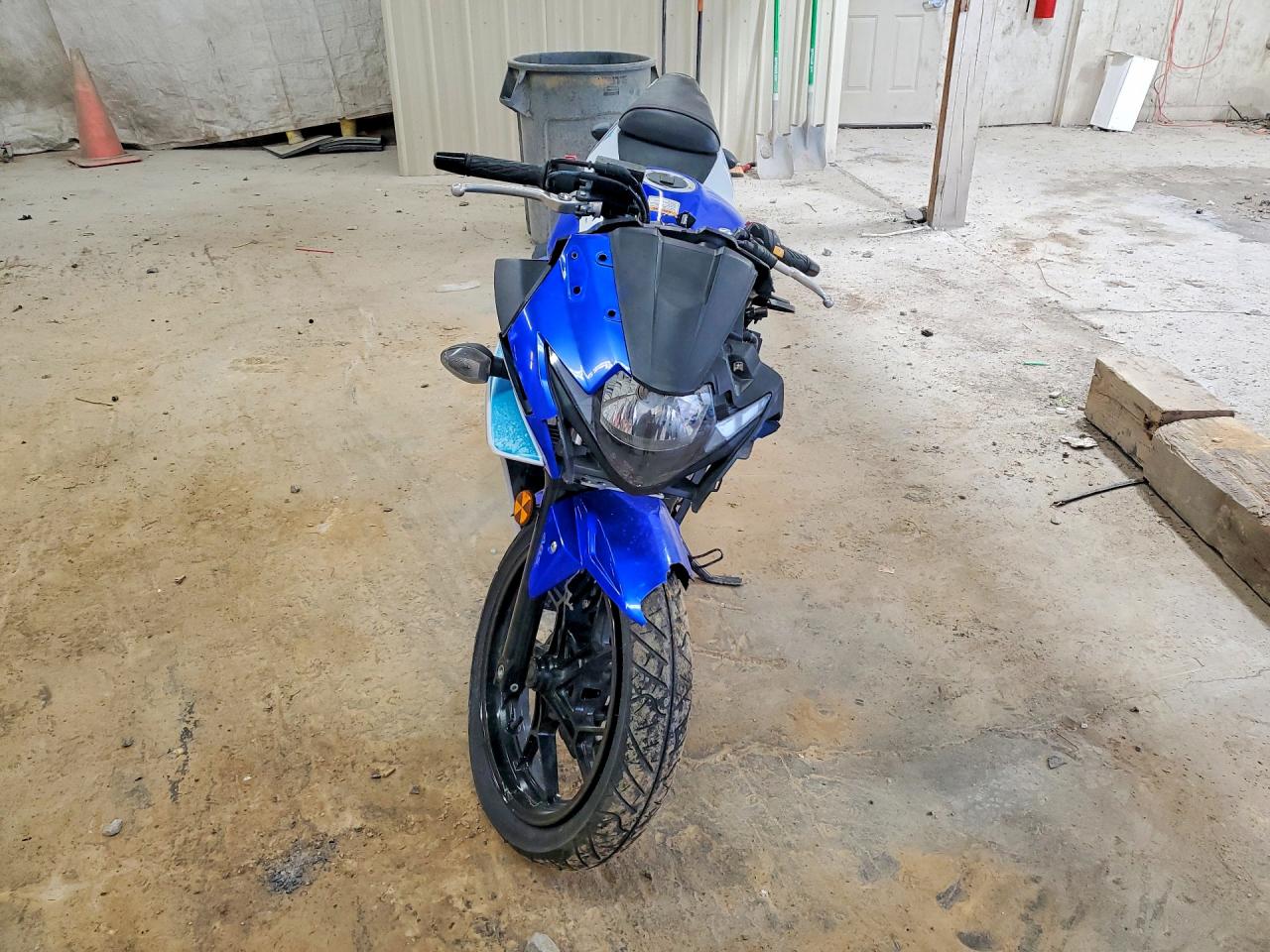 SUZUKI GSX250R 2019 — 3