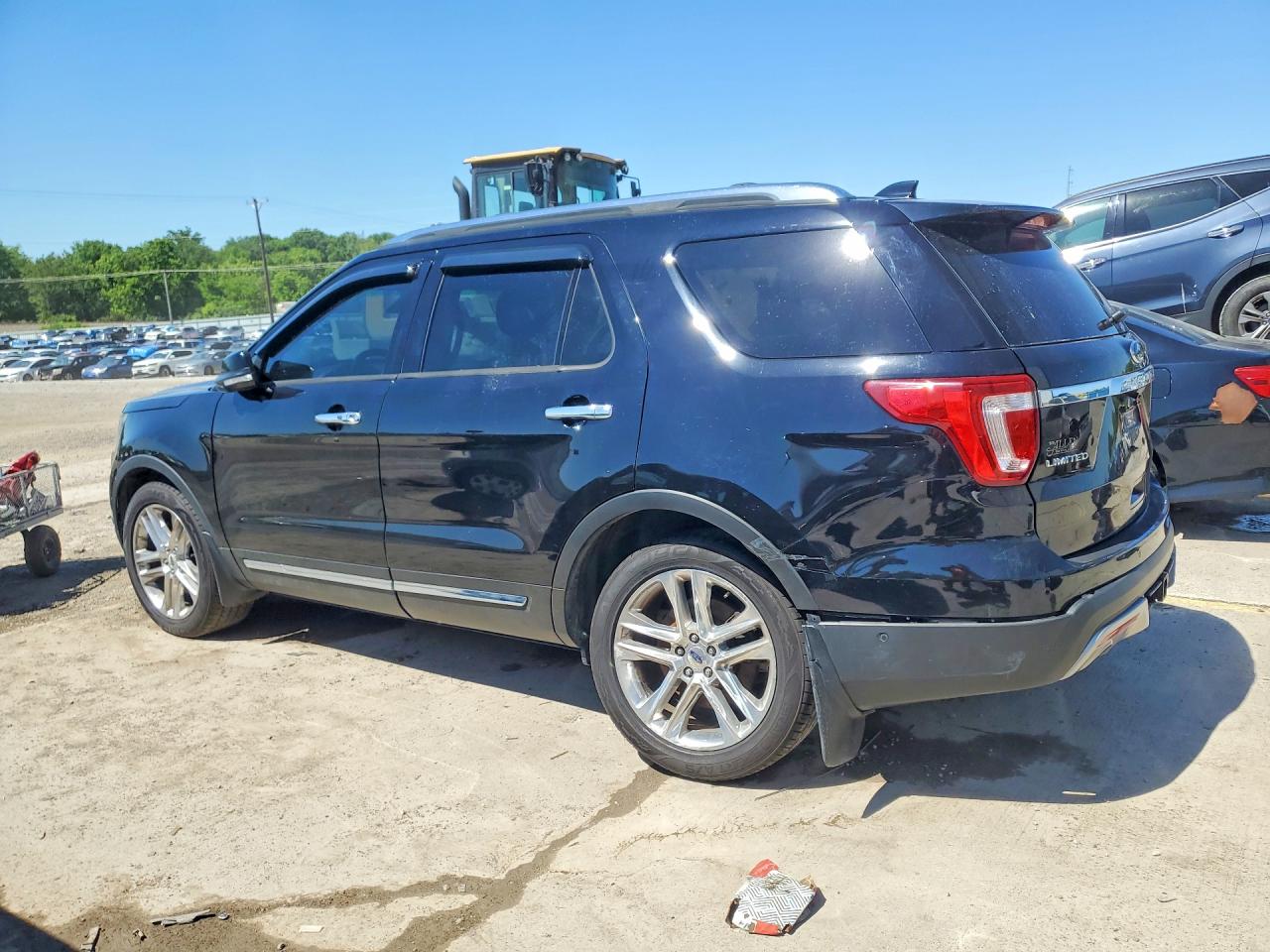 FORD EXPLORER 2016 — 3
