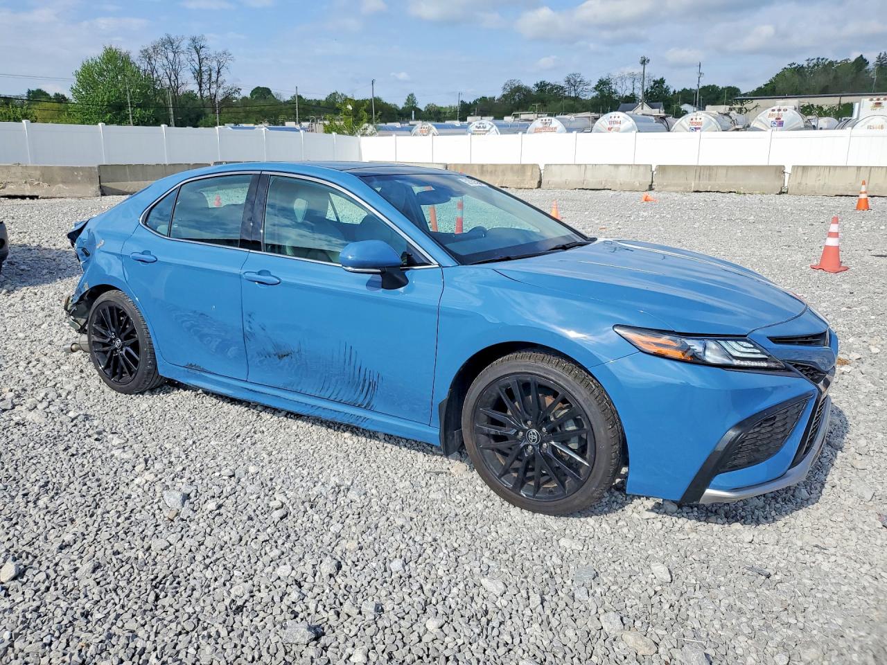 TOYOTA CAMRY 2023 — 5