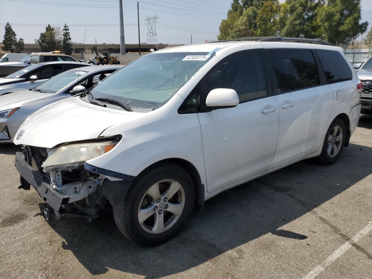 TOYOTA SIENNA 2011 — 2