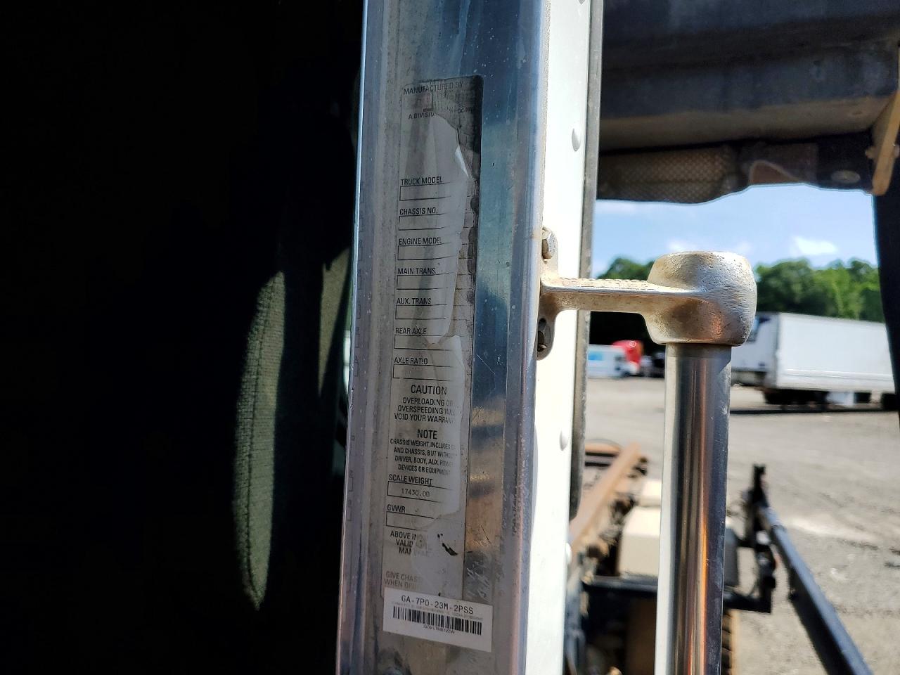 KENWORTH T800 2003 — 10