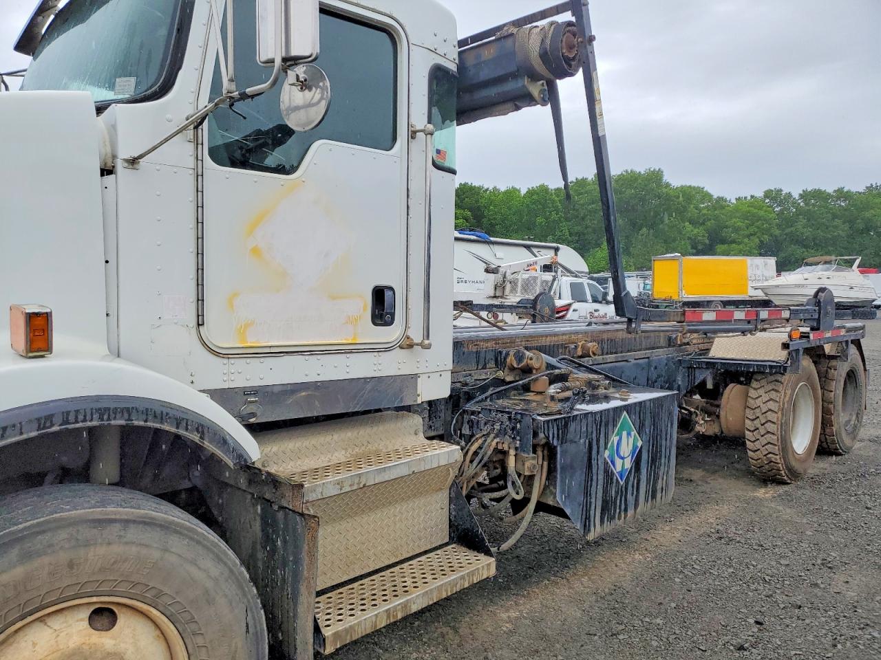 KENWORTH T800 2003 — 11