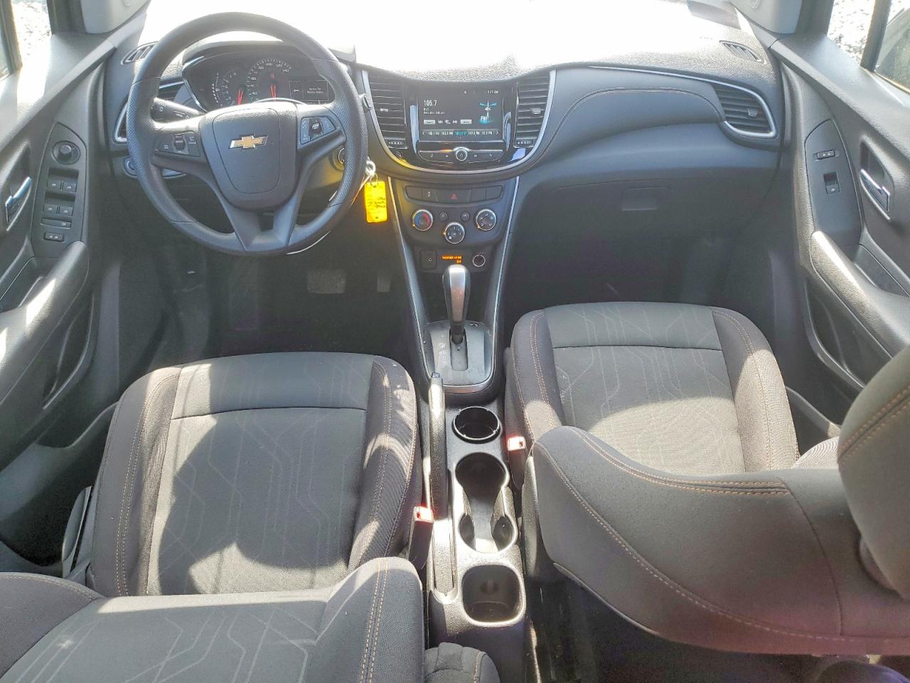 CHEVROLET TRAX 2017 — 9