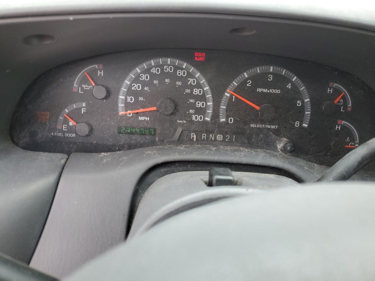 FORD F150 2003 — 10