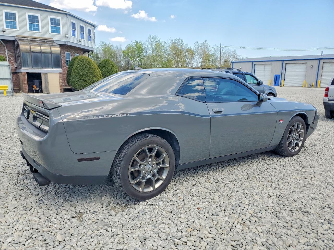 DODGE CHALLENGER 2017 — 4