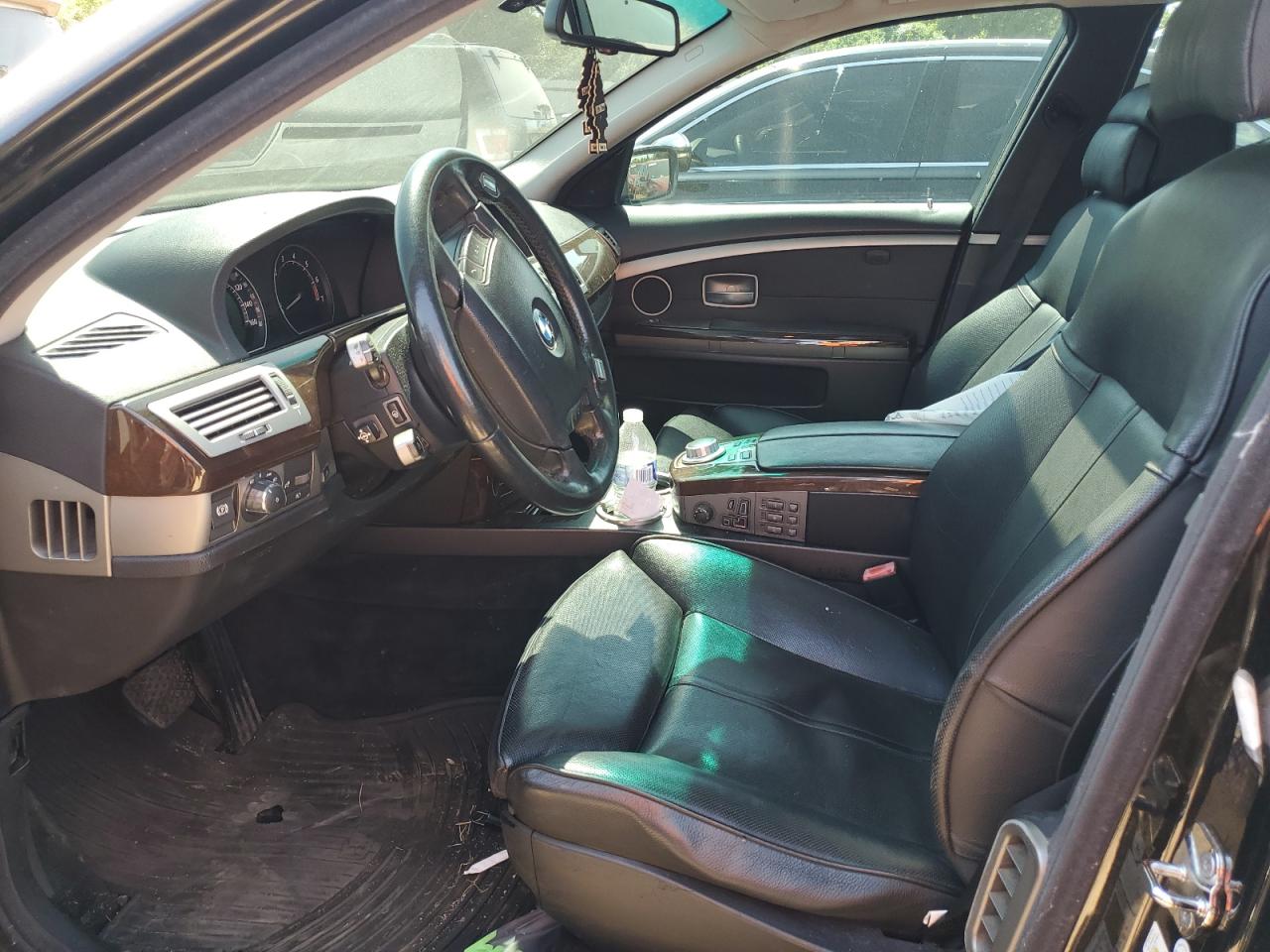 BMW 750 2006 — 8