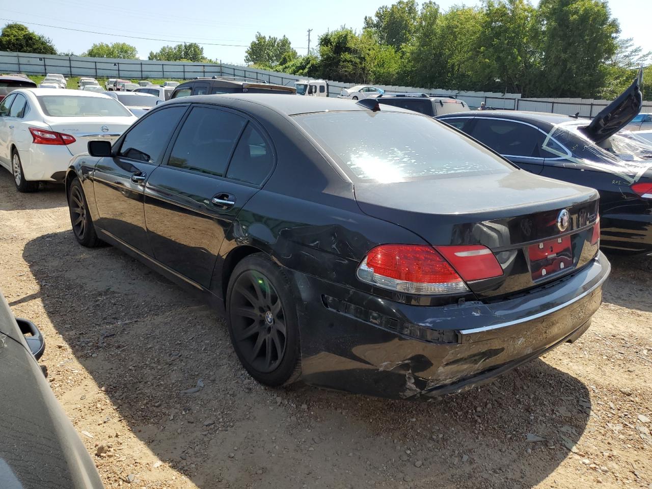 BMW 750 2006 — 3