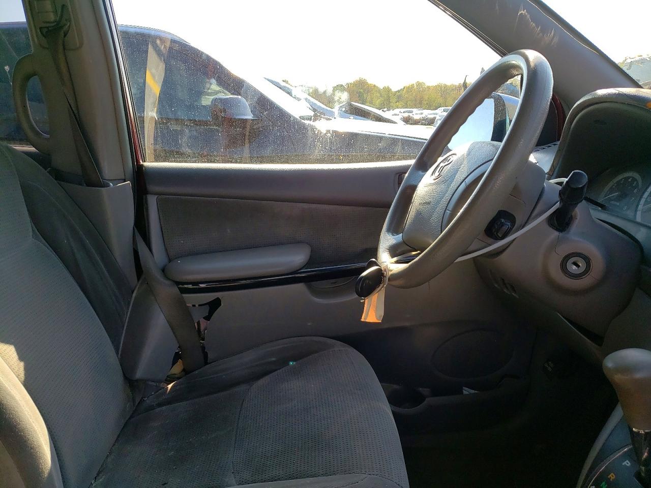 TOYOTA SIENNA 2004 — 8