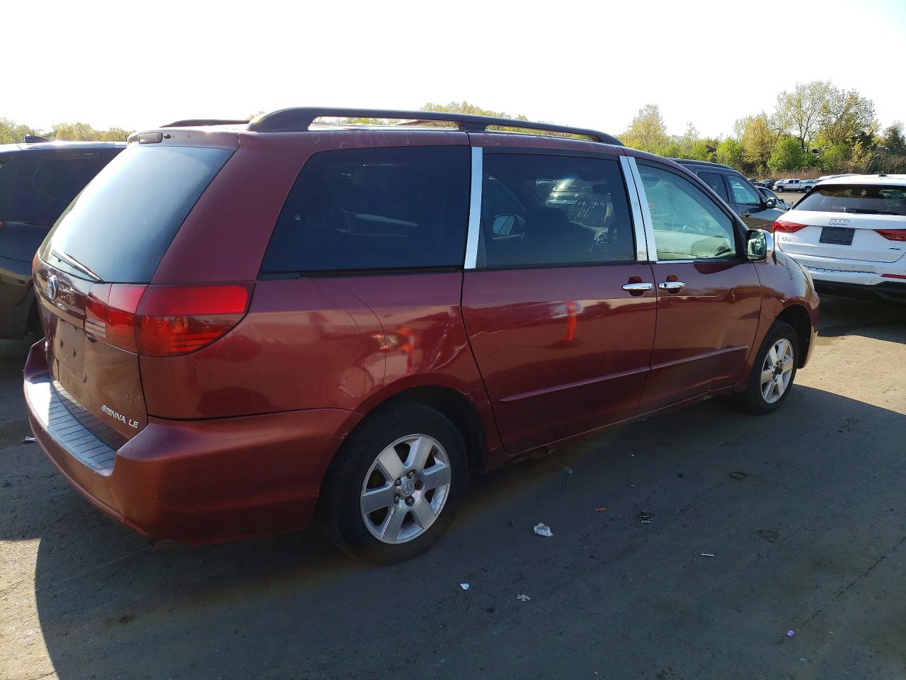 TOYOTA SIENNA 2004 — 4