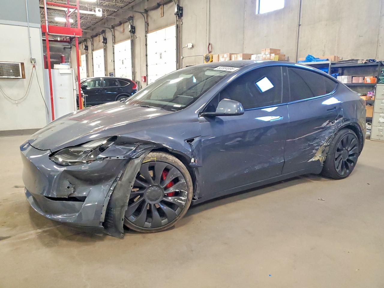 TESLA MODEL Y 2022 — 2