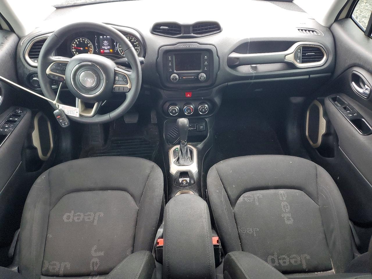 JEEP RENEGADE 2017 — 9