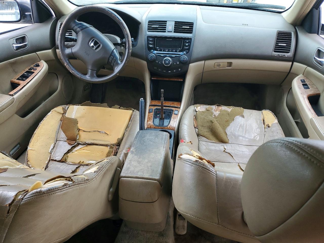 HONDA ACCORD 2003 — 9