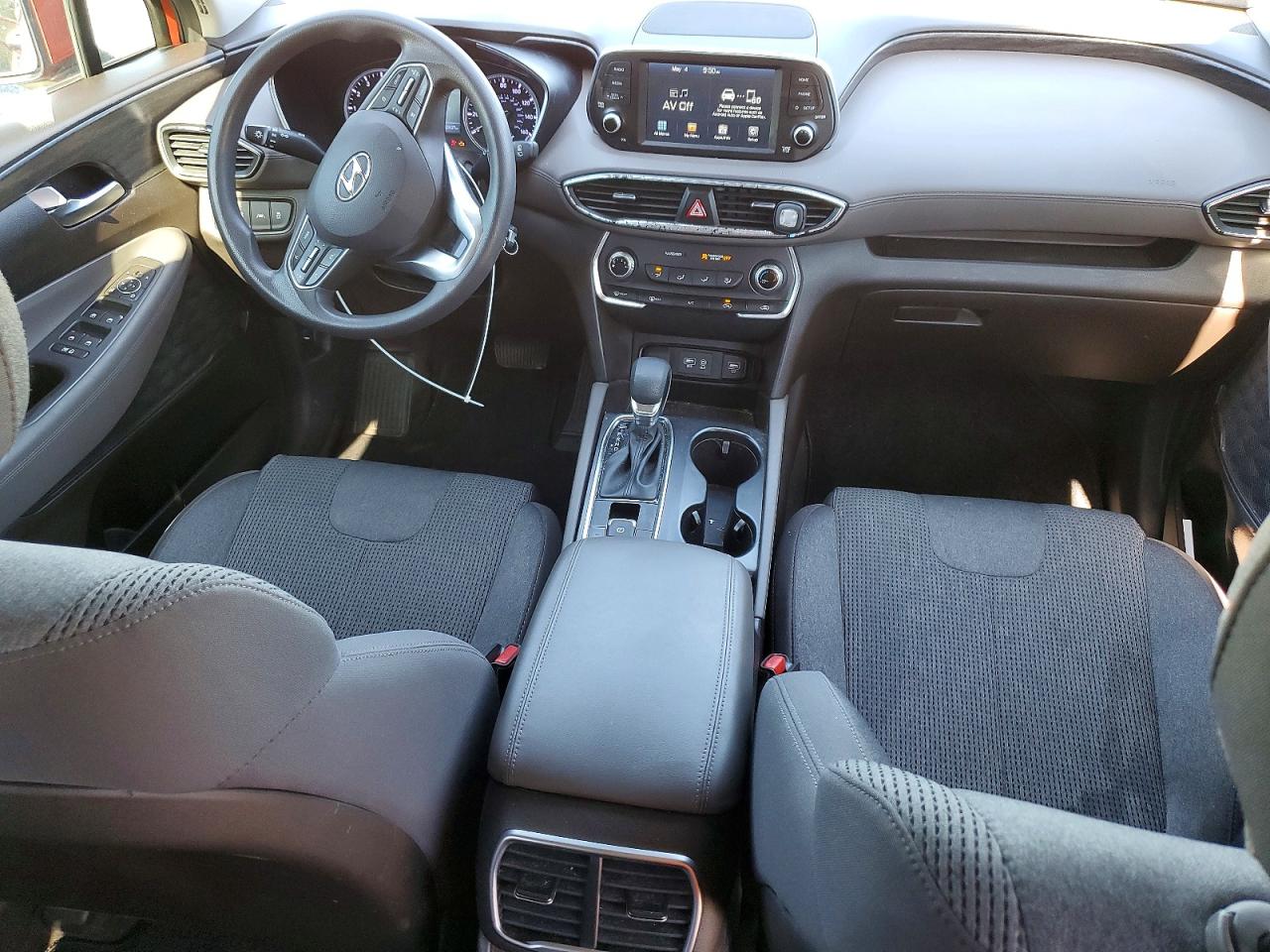HYUNDAI SANTA FE 2019 — 9