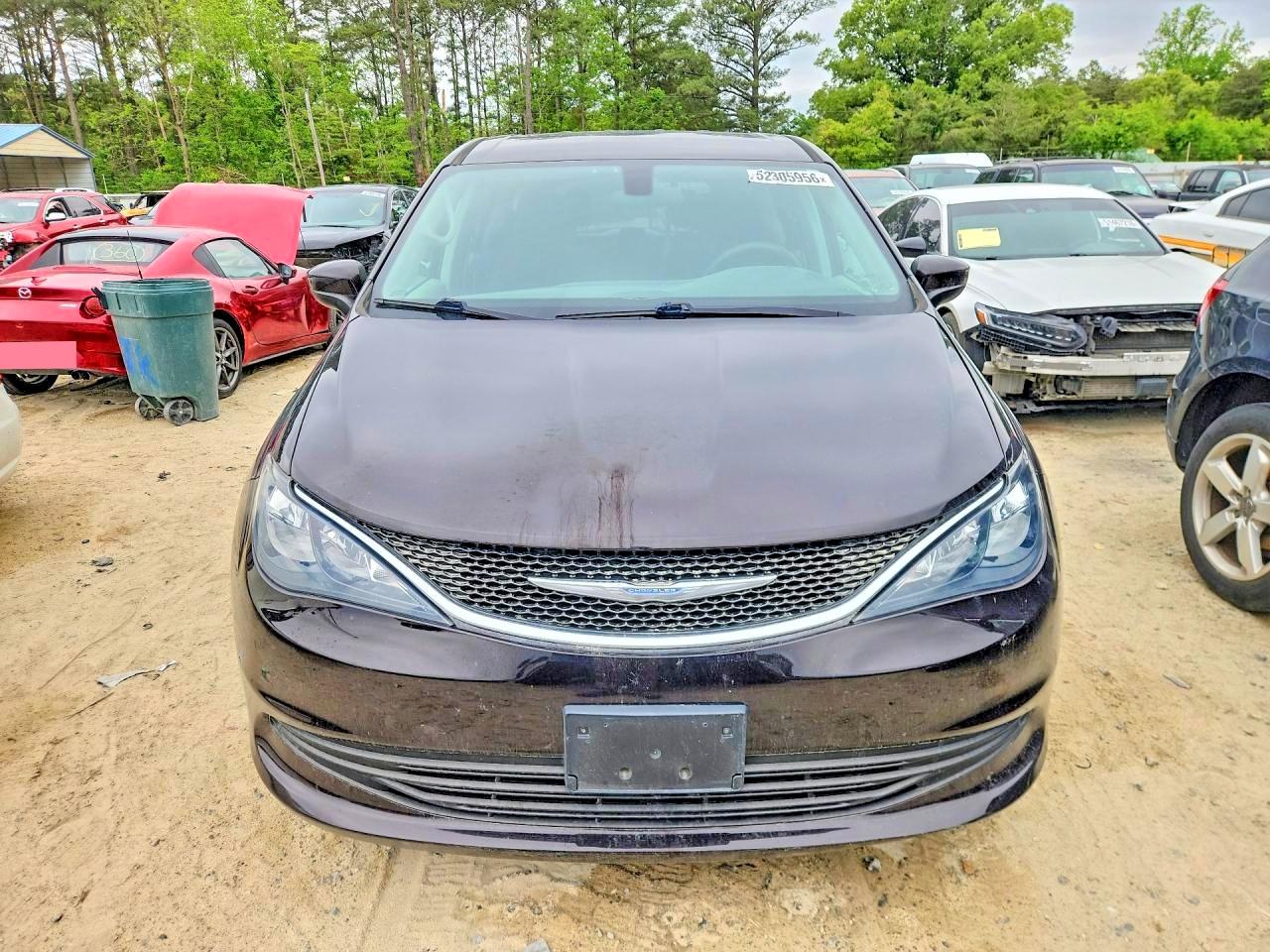 CHRYSLER PACIFICA 2018 — 6