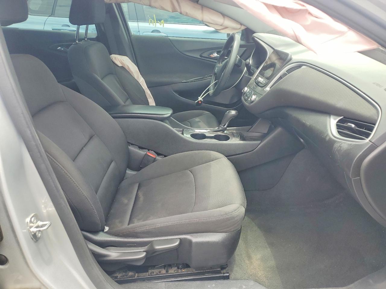 CHEVROLET MALIBU 2020 — 8