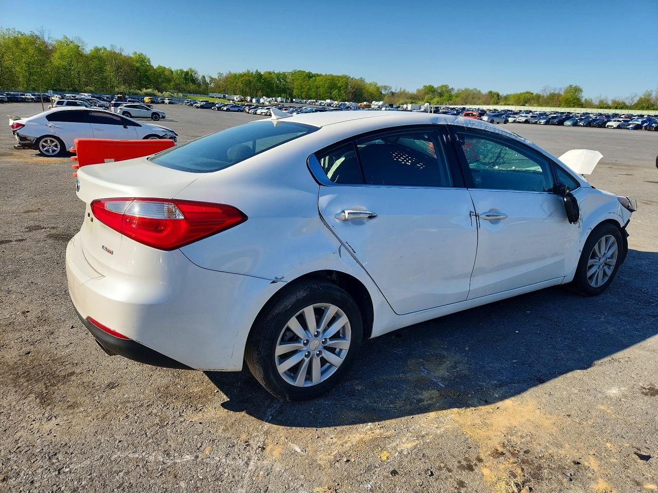 KIA FORTE 2014 — 4