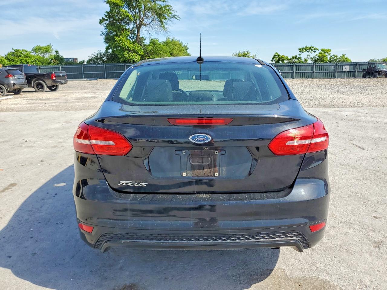 FORD FOCUS 2017 — 7