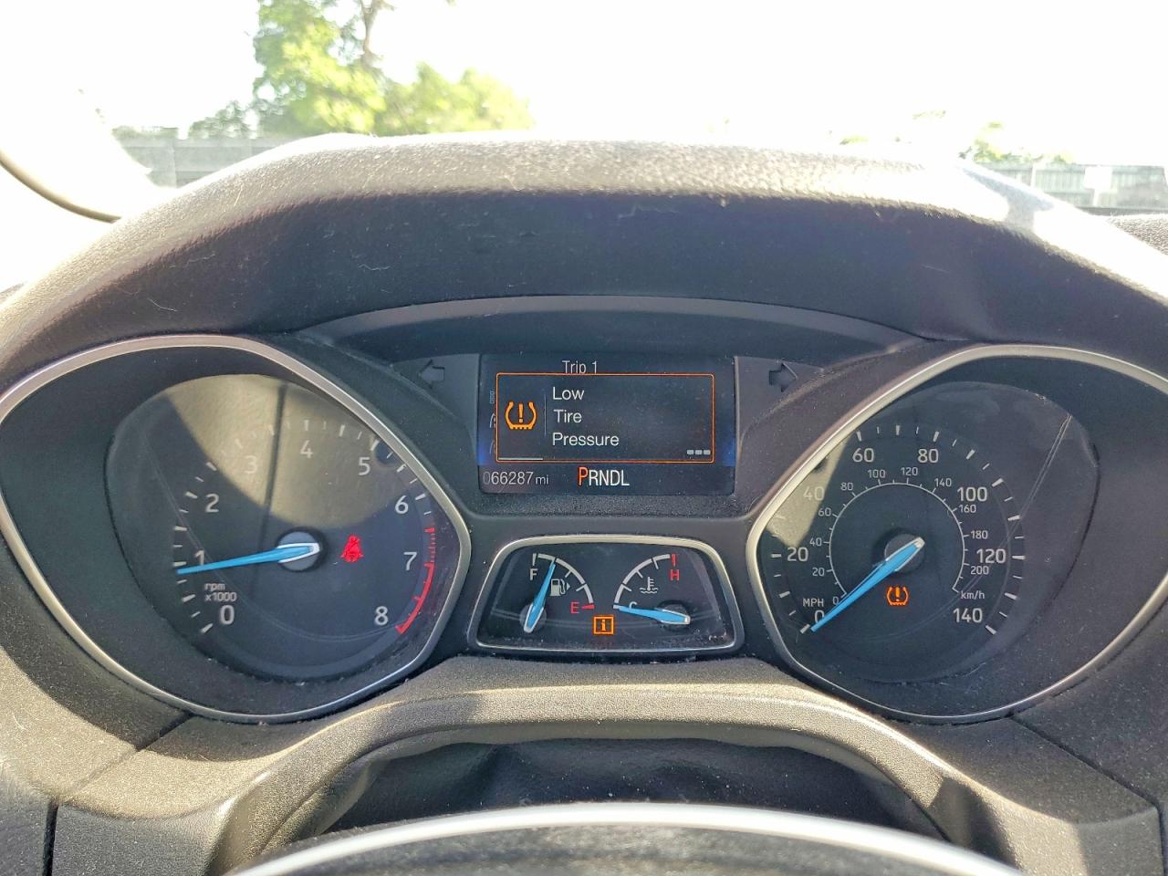 FORD FOCUS 2017 — 10