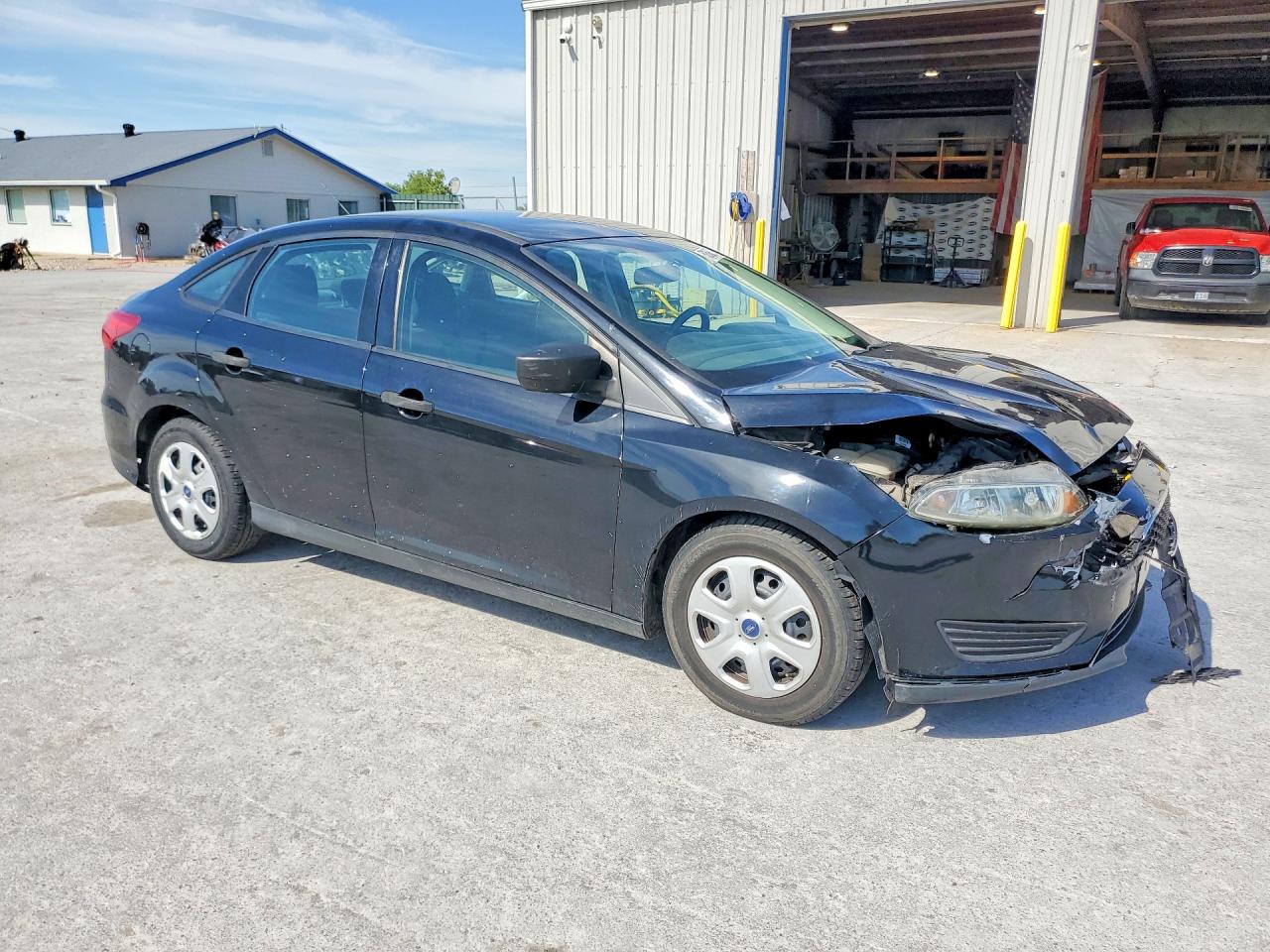 FORD FOCUS 2017 — 5