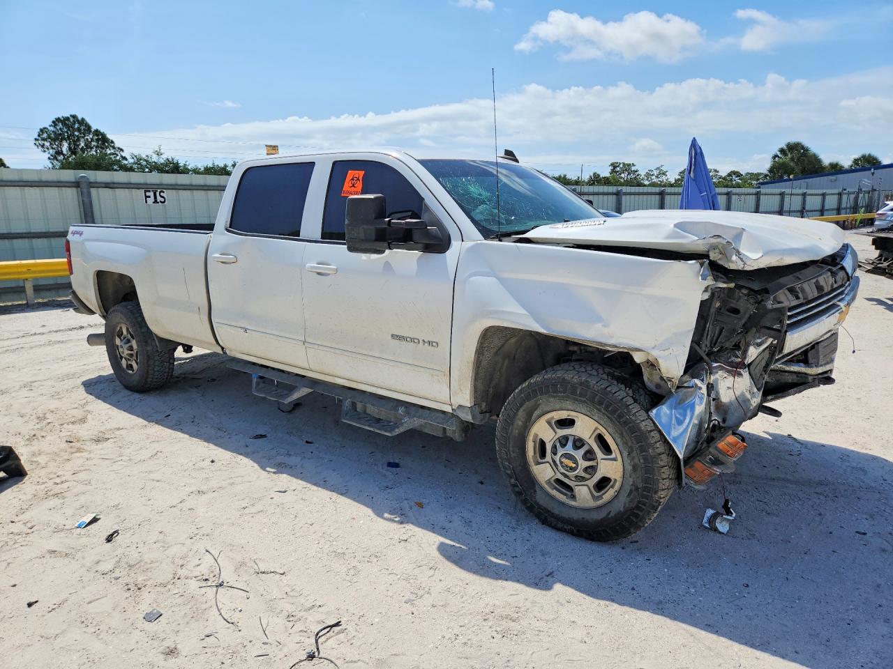 CHEVROLET SILVERADO 2015 — 5