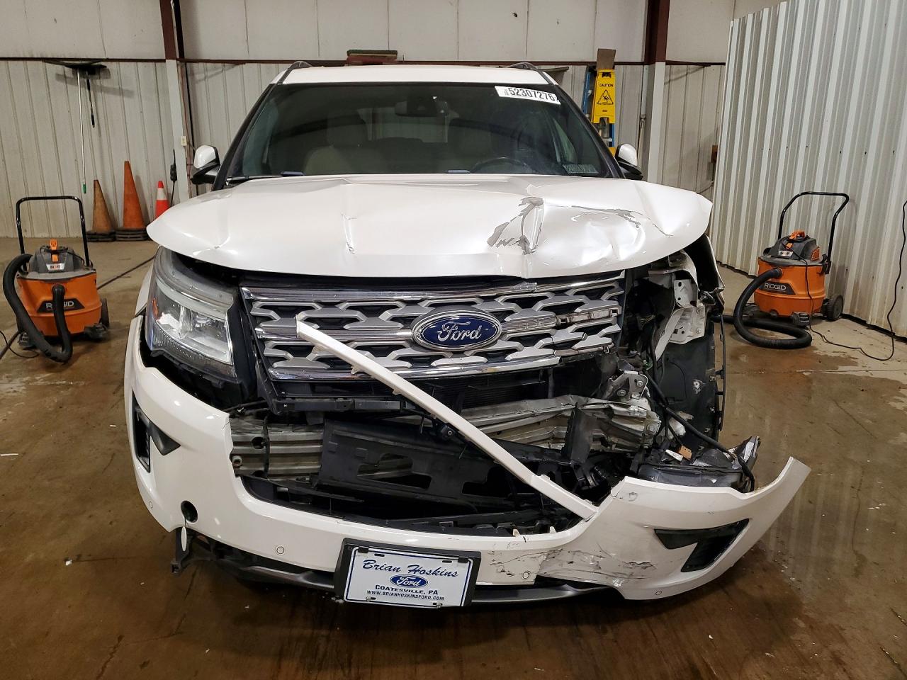 FORD EXPLORER 2018 — 6