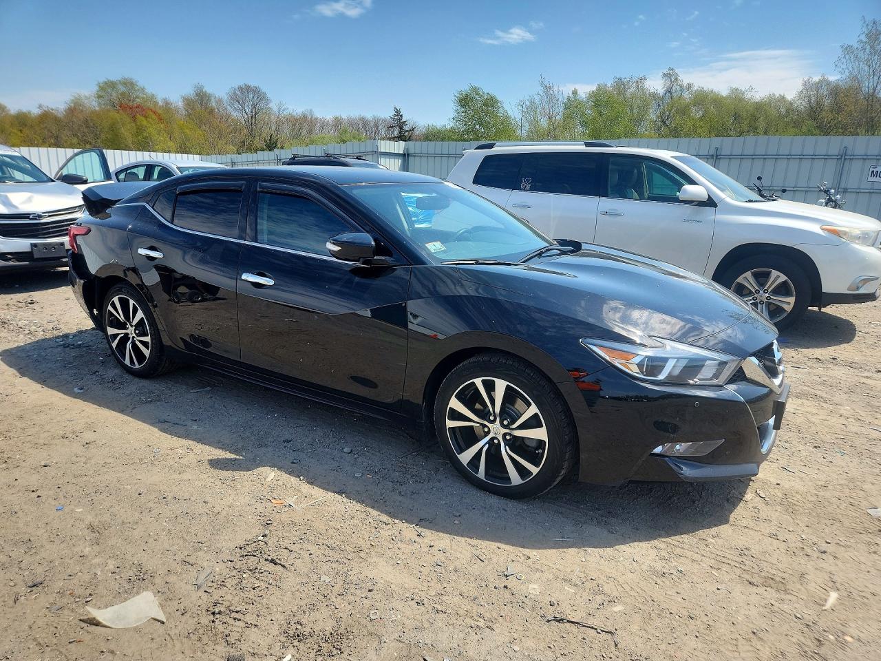 NISSAN MAXIMA 2017 — 5