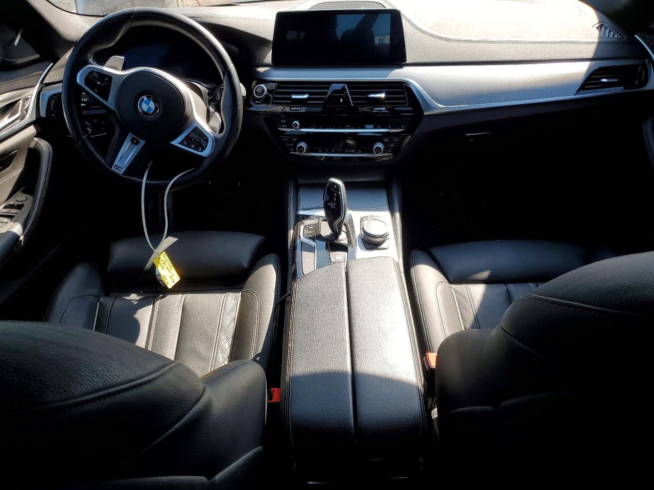 BMW M550XI 2020 — 9
