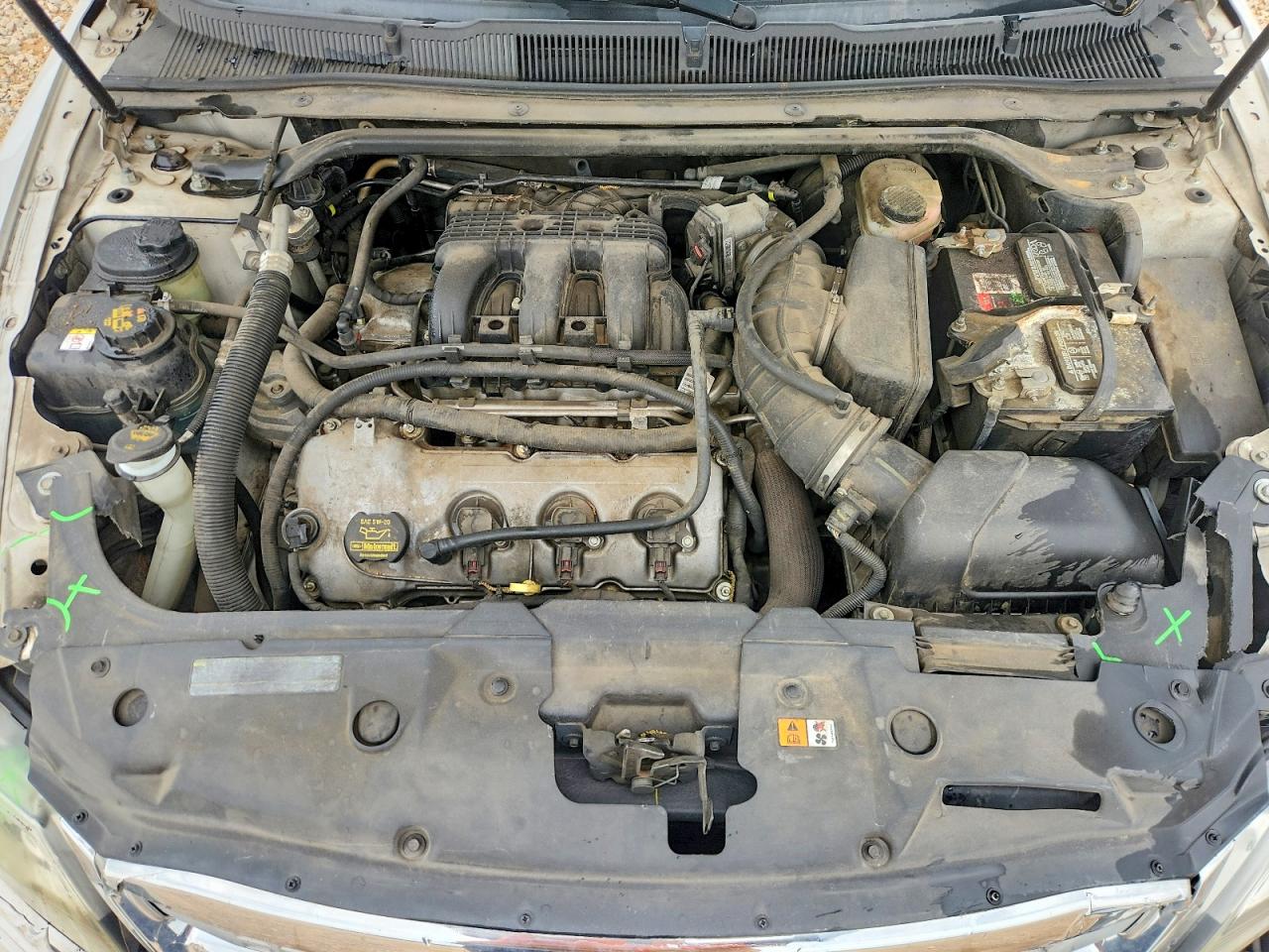 FORD TAURUS 2011 — 12